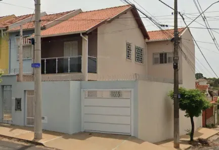 Sobrado com 3 Quartos à venda, 192m² no Centro, Lins