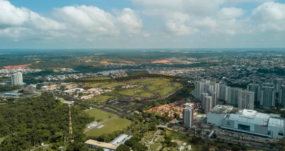 Lote/Terreno com 1 Quarto à venda, 450m² no Ponta Negra, Manaus