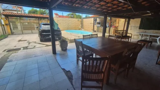 Casa com 3 Quartos à venda, 360m² no Piratininga, Niterói