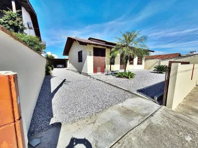 Lote/Terreno à venda, 375m² no Ponte do Imaruim, Palhoça