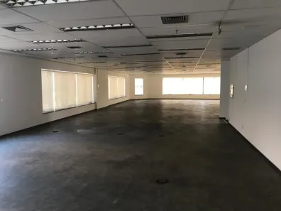 Sala Comercial para alugar, 263m² no Cerqueira César, São Paulo