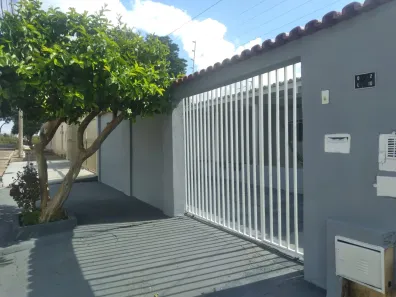 Casa com 3 Quartos à venda, 170m² no Vila Itatiaia, Goiânia