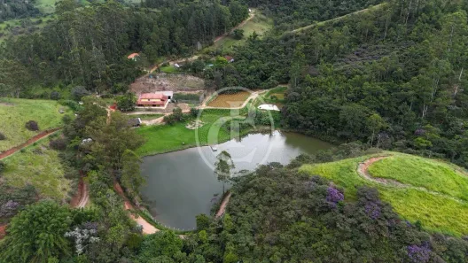Fazenda/Sítio com 3 Quartos à venda, 790m² no , Monteiro Lobato