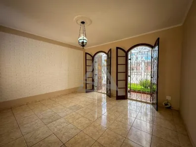 Casa com 3 Quartos à venda, 160m² no Vila Georgina, Campinas