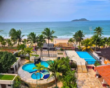 Apartamento com 3 Quartos à venda, 140m² no Jardim Las Palmas, Guarujá