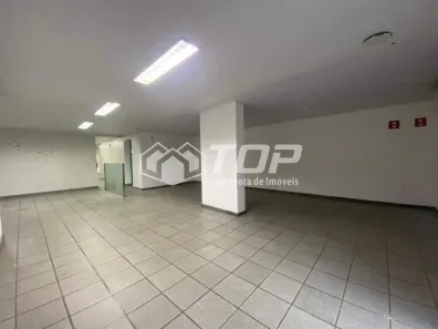 Ponto Comercial para alugar, 700m² no Doutor Gilberto Machado, Cachoeiro de Itapemirim