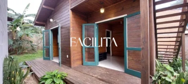 Casa com 3 Quartos para alugar, 80m² no Rio Tavares, Florianópolis