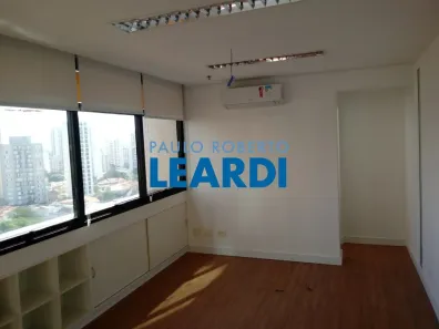 Sala Comercial para alugar, 70m² no Pinheiros, São Paulo