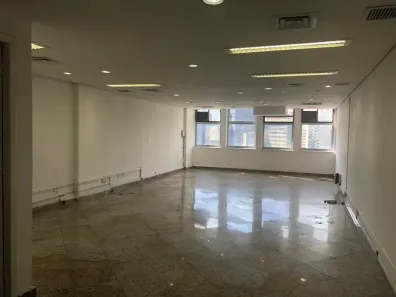 Sala Comercial à venda, 94m² no Cerqueira César, São Paulo