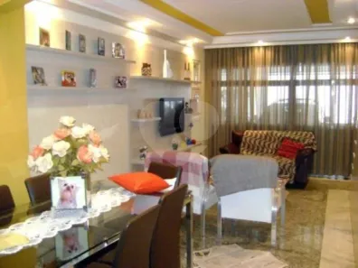 Casa com 2 Quartos à venda, 236m² no Vila Regente Feijó, São Paulo