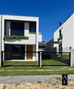 Sobrado com 2 Quartos à venda, 105m² no Areias de Macacu, Garopaba