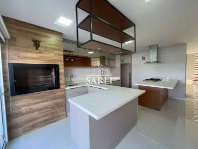 Sobrado com 3 Quartos à venda, 227m² no Beira Rio, Biguaçu