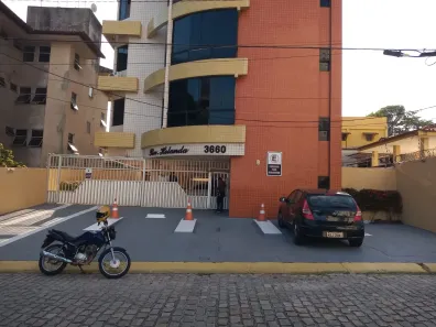 Apartamento com 1 Quarto para alugar, 30m² no Candelária, Natal