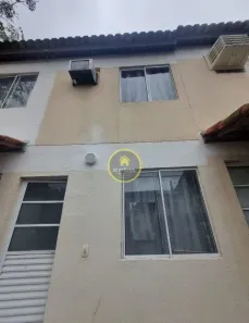 Casa de Condomínio com 2 Quartos à venda, 60m² no Guaratiba, Rio de Janeiro