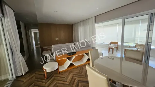 Apartamento com 3 Quartos para alugar, 240m² no Vila Gomes Cardim, São Paulo