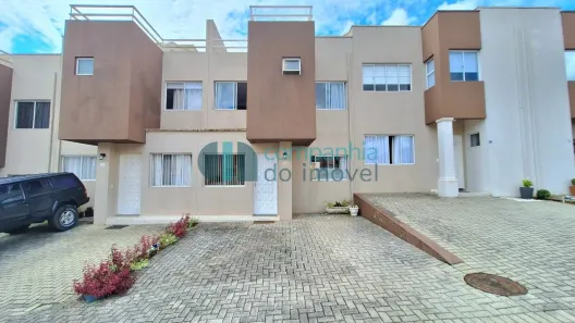 Casa de Condomínio com 3 Quartos à venda, 128m² no Xaxim, Curitiba
