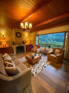 com 5 Quartos à venda, 2470m² no Parque do Imbui, Teresópolis
