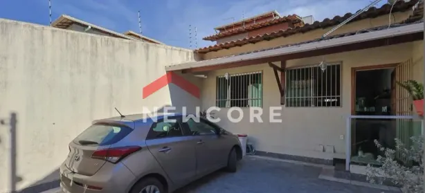 Casa com 2 Quartos à venda, 76m² no Parque Xangri-Lá, Contagem