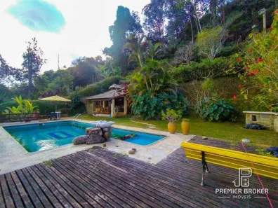 Casa com 4 Quartos à venda, 330m² no Albuquerque, Teresópolis