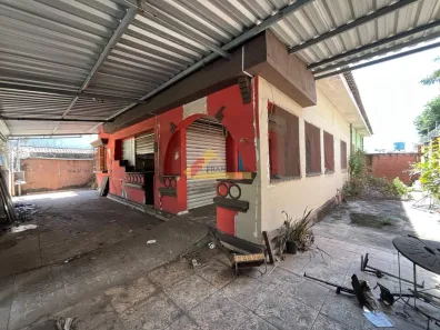 Imóvel Comercial com 2 Quartos para alugar, 215m² no Centro, Divinópolis