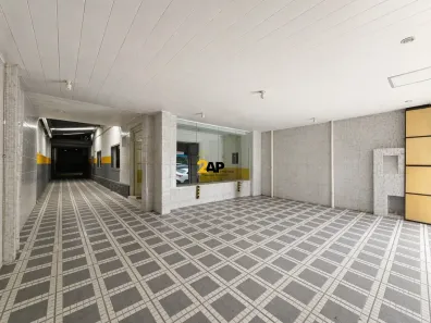 Galpão/Depósito/Armazém para alugar, 400m² no Indianópolis, São Paulo