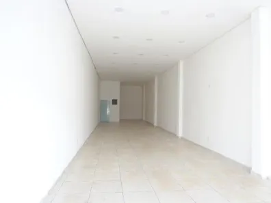 Ponto Comercial para alugar, 118m² no Loteamento Residencial Pequis, Uberlândia