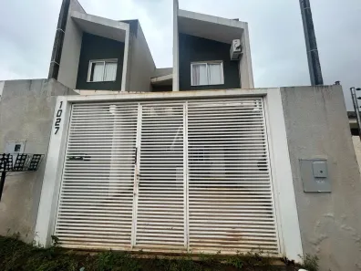 Sobrado com 3 Quartos para alugar, 109m² no Canadá, Cascavel