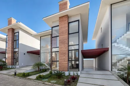 Casa de Condomínio com 4 Quartos à venda, 152m² no Tijuca, Teresópolis