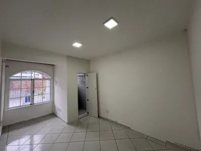 Sala Comercial para alugar, 25m² no América, Joinville
