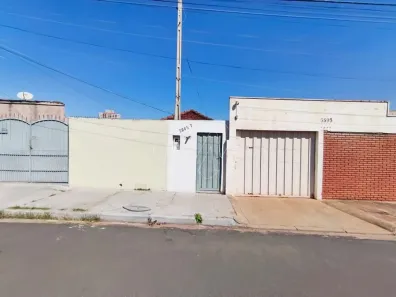 Casa com 1 Quarto para alugar, 41m² no Vila Yamada, Araraquara