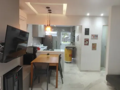 Apartamento com 2 Quartos para alugar, 54m² no Aldeia dos Camarás, Camaragibe