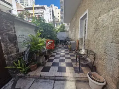 Casa com 4 Quartos à venda, 280m² no Lagoa, Rio de Janeiro