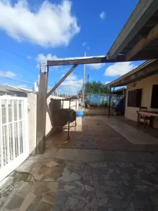 Casa com 2 Quartos à venda, 150m² no Guajuviras, Canoas