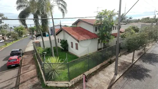 Casa com 3 Quartos à venda, 299m² no Jardim Primavera, Araraquara