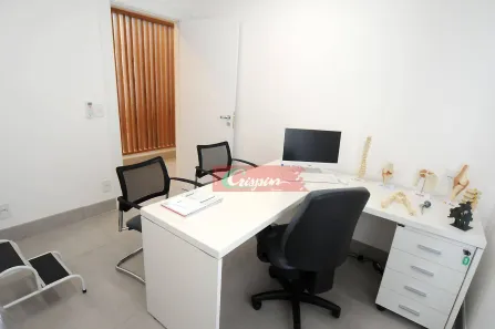 Sala Comercial para alugar, 10m² no Jardim Vila Galvão, Guarulhos