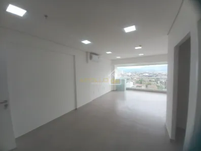 Sala Comercial para alugar, 49m² no Vila Mathias, Santos