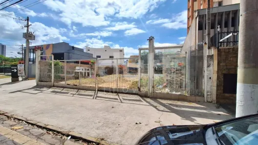 Lote/Terreno à venda, 674m² no Jardim Proença, Campinas