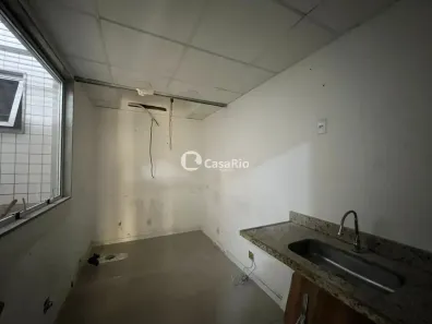 Sala Comercial para alugar, 17m² no Freguesia (Jacarepaguá), Rio de Janeiro