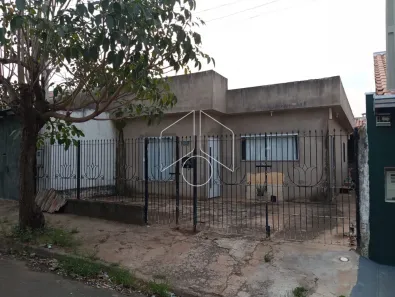 Casa com 3 Quartos para alugar, 180m² no Parque Residencial Julieta, Marília