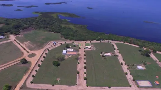 Fazenda/Sítio com 3 Quartos à venda, 303m² no Centro, Bataguassu