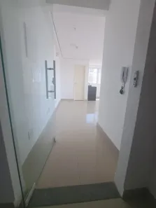 Sala Comercial para alugar, 36m² no Ponta da Praia, Santos