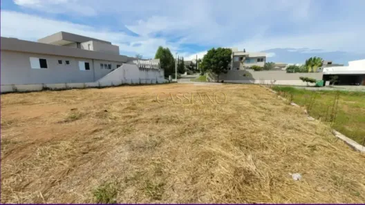 Lote/Terreno à venda, 741m² no Condomínio Reserva do Paratehy, São José dos Campos