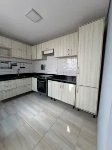 Casa de Condomínio com 2 Quartos para alugar, 100m² no Jardim Imperial, Cuiabá