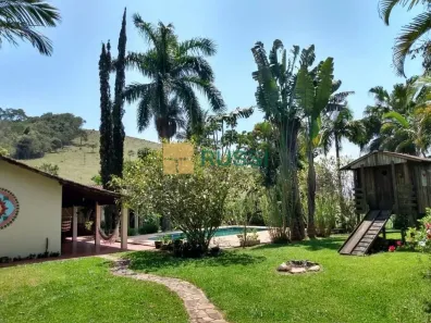Fazenda/Sítio com 3 Quartos à venda, 234m² no Freitas, São José dos Campos
