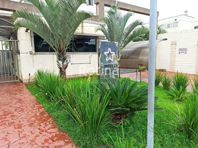 Apartamento com 2 Quartos para alugar, 42m² no Shopping Park, Uberlândia