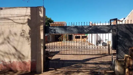 Imóvel Comercial com 3 Quartos à venda, 210m² no Pioneiros Catarinenses, Cascavel
