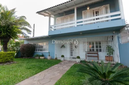 Casa com 4 Quartos à venda, 351m² no Espírito Santo, Porto Alegre