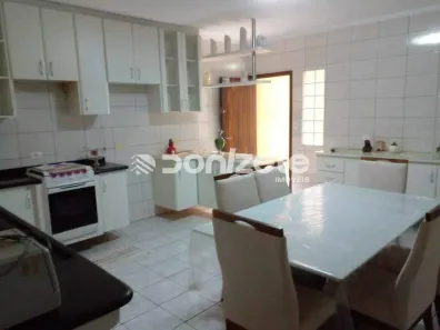 Sobrado com 3 Quartos à venda, 175m² no Vila América, Santo André