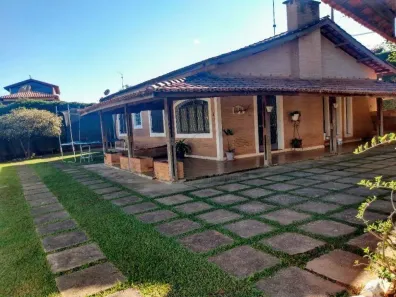Casa com 3 Quartos à venda, 480m² no Lot Nossa Senhora de Lurdes, Serra Negra