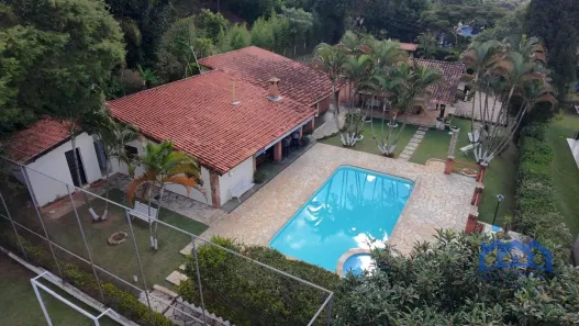Fazenda/Sítio com 4 Quartos à venda, 2057m² no , Mairinque